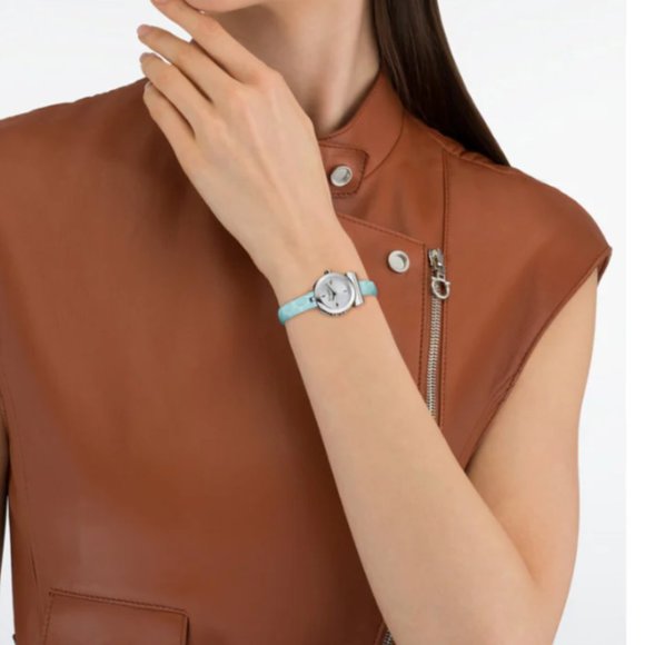 Salvadore Ferragamo Ladies Geometric 2023 Watch